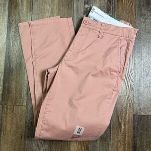 Mutual Weave 32x32 Men’s Standard Chino Slim Taper Fit Pants, Cedar Rose, NWT